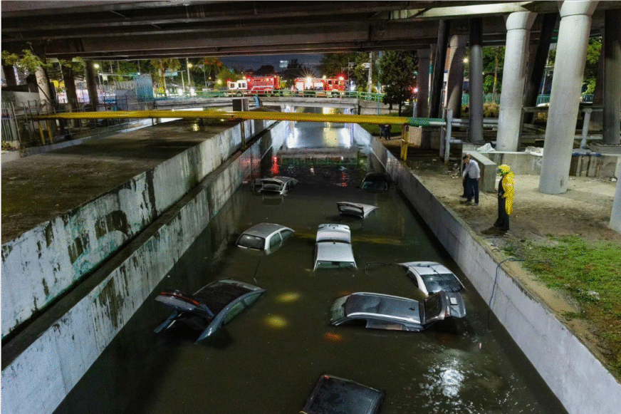 Tormentas en la capital no detienen al operativo Tlaloque, que atiende múltiples incidentes