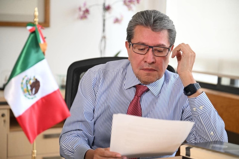 Monreal lanza advertencia y Sheinbaum apaga el fuego antes de que prenda