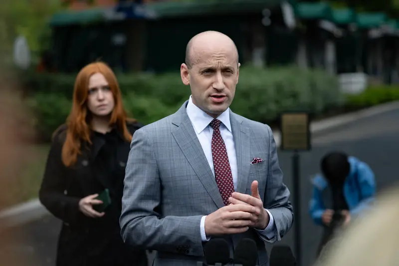 De Trump a la CDMX: Stephen Miller vuelve al discurso del miedo contra México