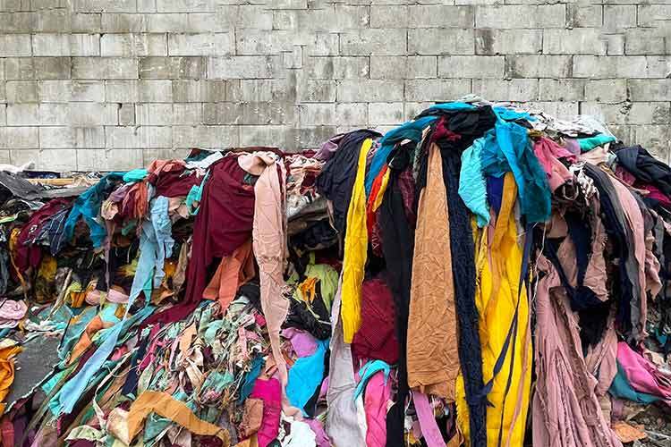 Adiós al desperdicio textil: Congreso de CDMX impulsa leyes contra el fast fashion