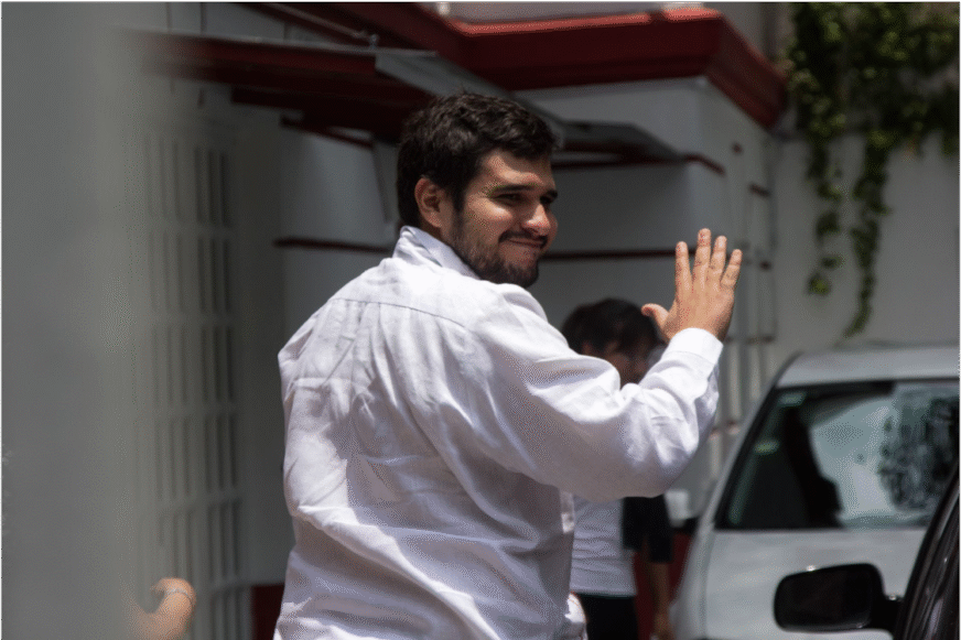 Filtran reunión de ‘Bobby’ López Beltrán con marino ligado al huachicol