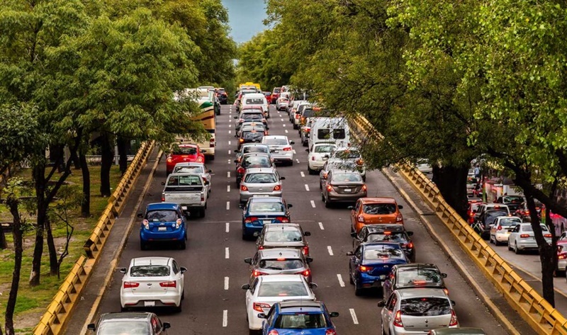 Caos Vial en CDMX: Marchas y Bloqueos Paralizan Accesos Clave Hoy 26 de Noviembre