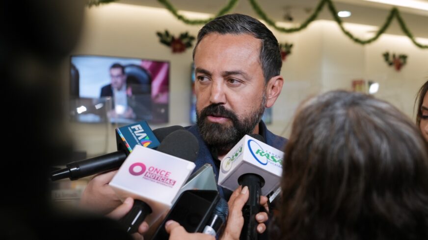 Morena denuncia al PAN CDMX ante el INE por propaganda simulada