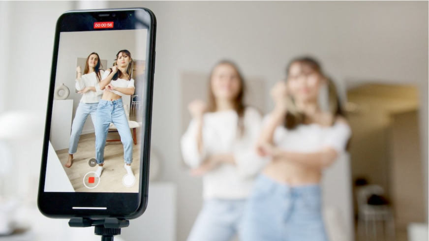 ¿Fin de la era influencer? El regreso a la oficina ya es una realidad
