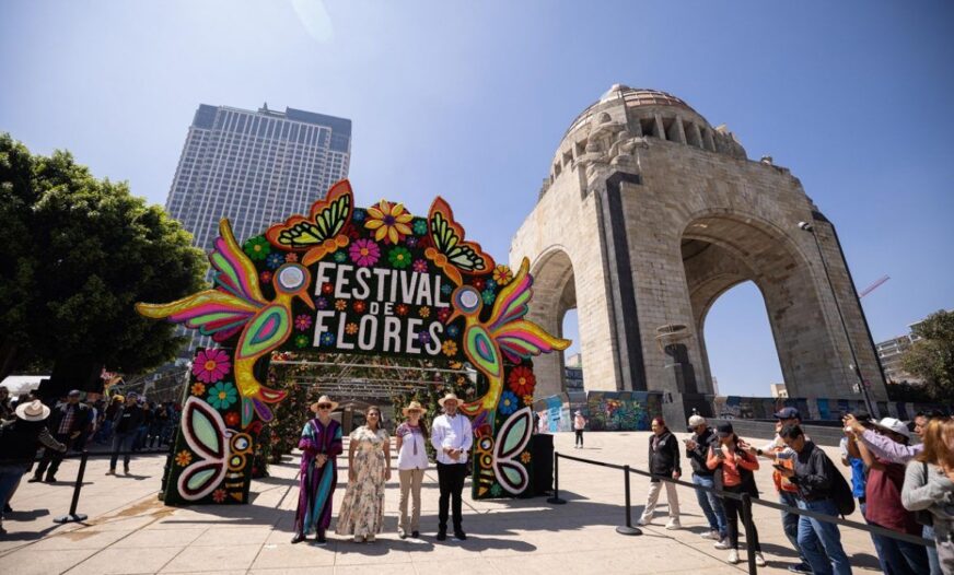 CDMX recibe primavera con festival floral y millón de plantas