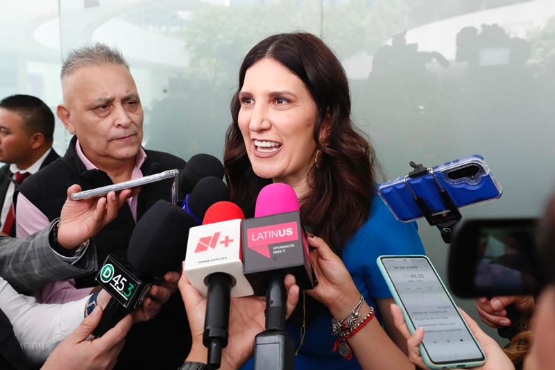 Kenia López Rabadán alerta sobre riesgos democráticos por posturas oficiales