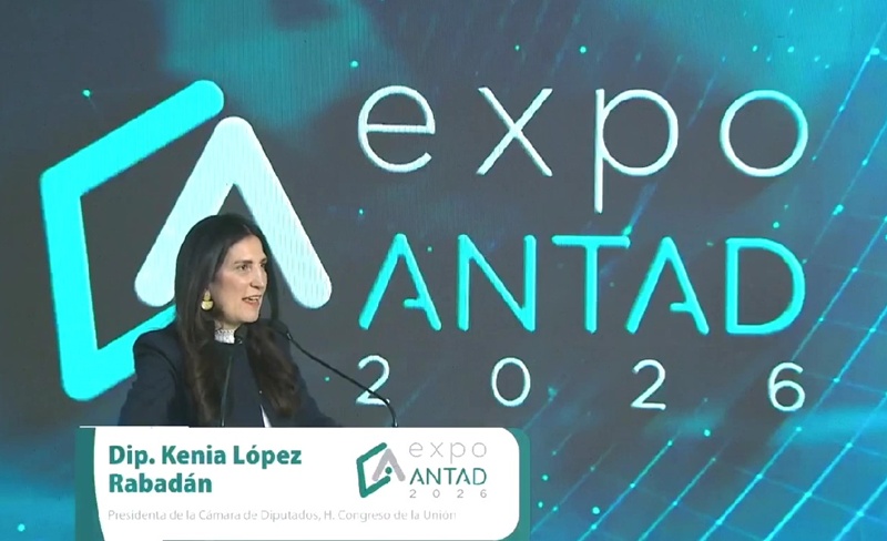 Kenia López Rabadán analiza retos estructurales del comercio ante la ANTAD