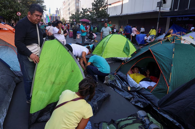 Morena CDMX acusa al PRI de oportunismo ante plantón de CNTE