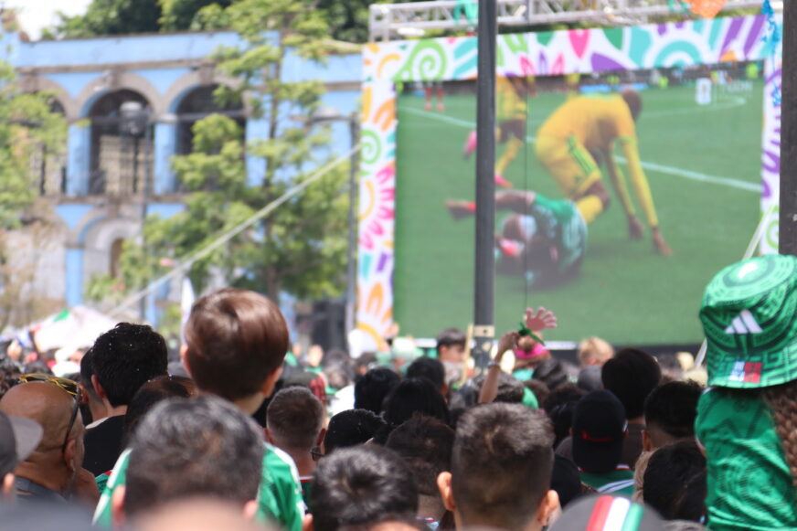 El Zócalo se saturó: Garibaldi recibió a más aficionados