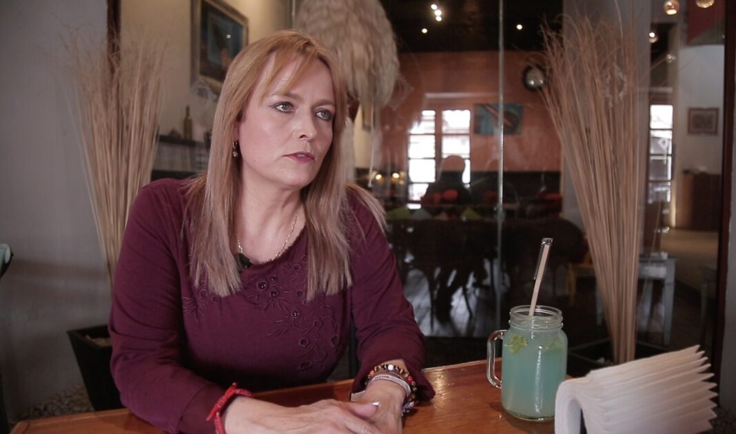 Ruth Calderón Babún durante una entrevista en Zacatecas